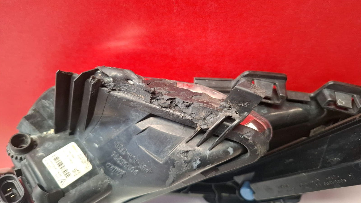 Luz Diurna y Faro Antiniebla Peugeot 308 2012 90001887 90001887