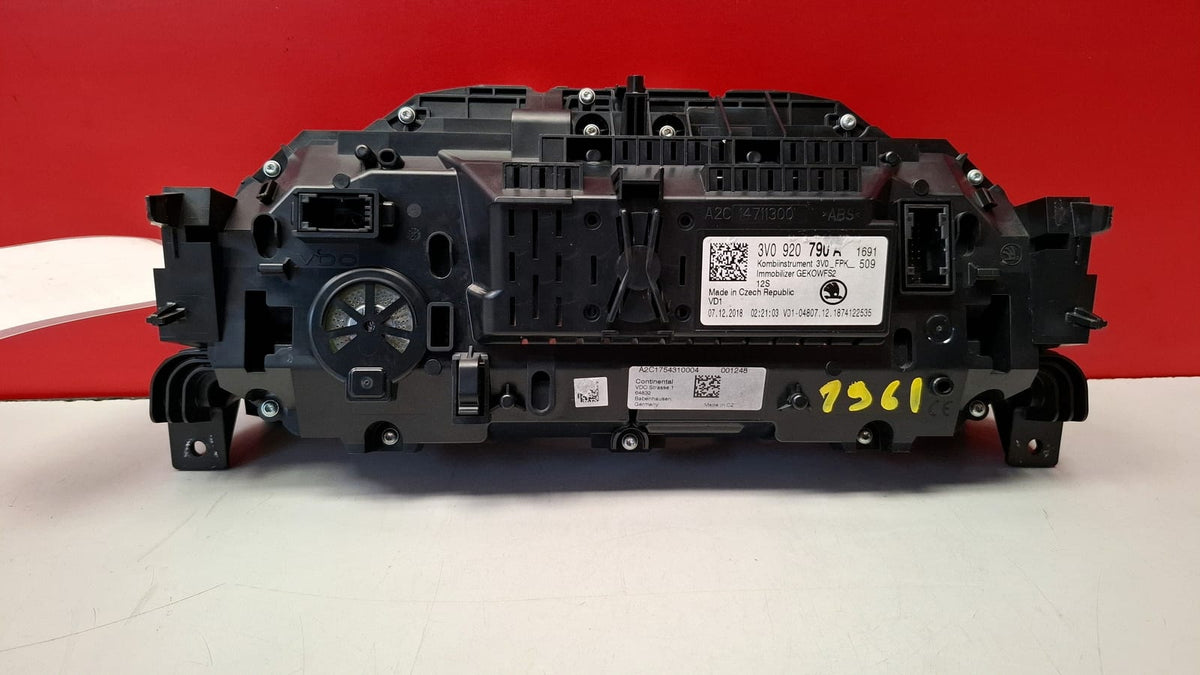 Cuadro Instrumentos Skoda Superb 2019 3V0920790A 3V0920790A