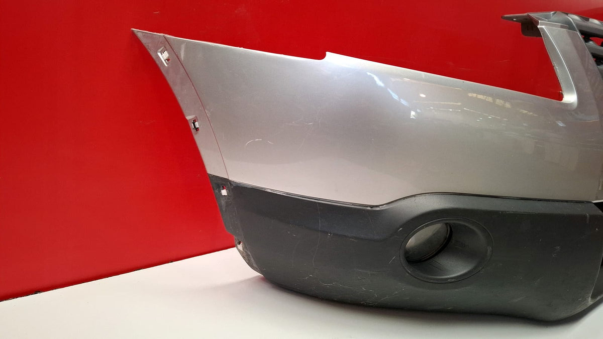 Paragolpes Delantero con Pequeños Roces de Uso Nissan Qashqai Año 2008 Nissan Qashqai 2008