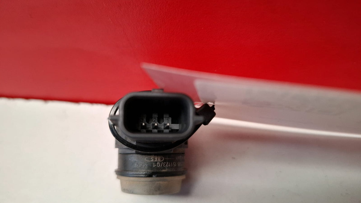 Sensor Aparcamiento Renault Megane 2016 253A46778R Ref 7568