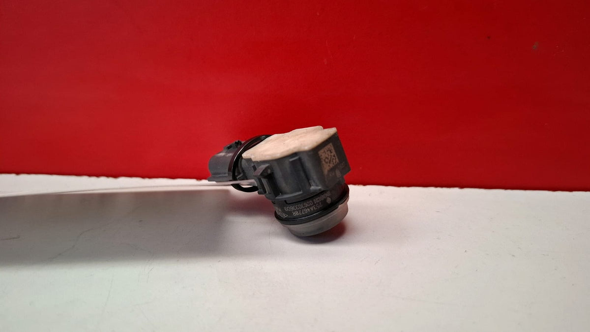 Sensor Aparcamiento Renault Megane 2016 253A46778R Ref 7564