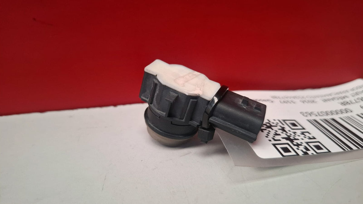 Sensor Aparcamiento Renault Megane 2016 253A46778R Ref 7563 253A46778R