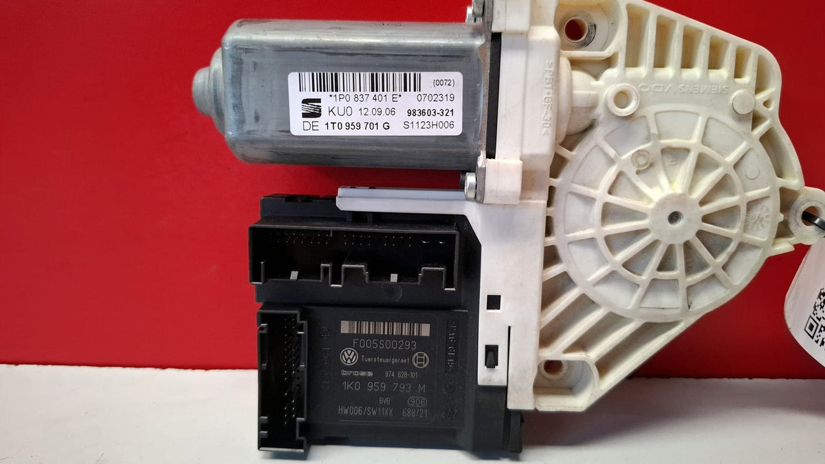 Motor Elevalunas Seat Leon 2007 1T0959701G Ref 7493 1T0959701G