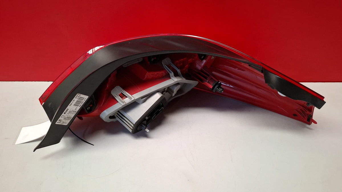 Piloto Trasero Izquierdo Peugeot 508 2013 9686293780A 9686293780A