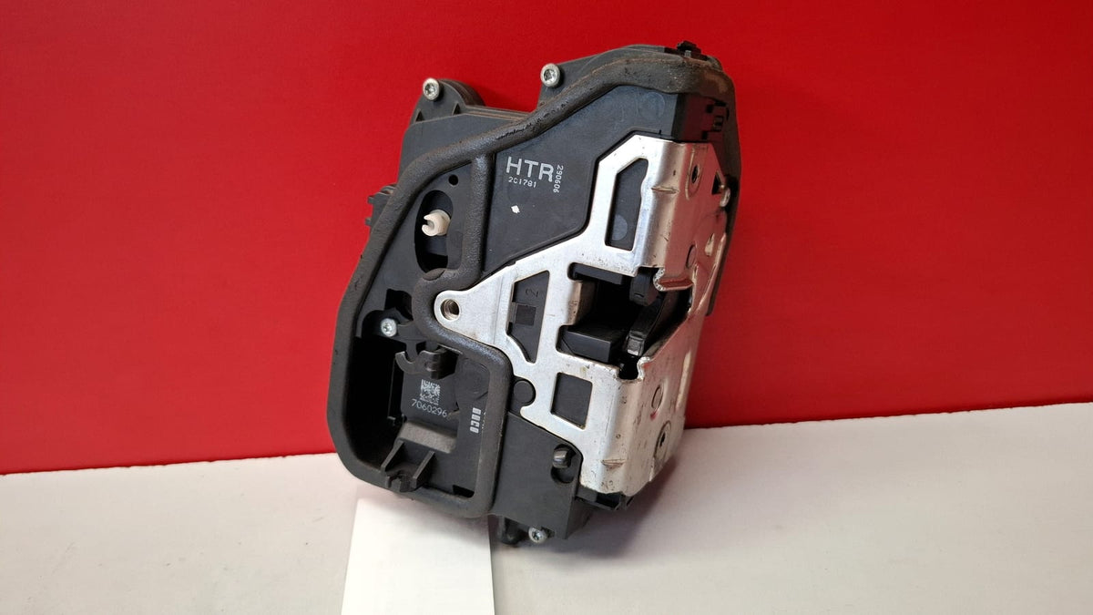 Cerradura Trasera Derecha Bmw Serie 3 2007 7060296