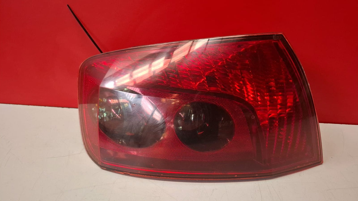 Piloto Trasero Izquierdo Peugeot 407 2005 6350FQ 6350FQ