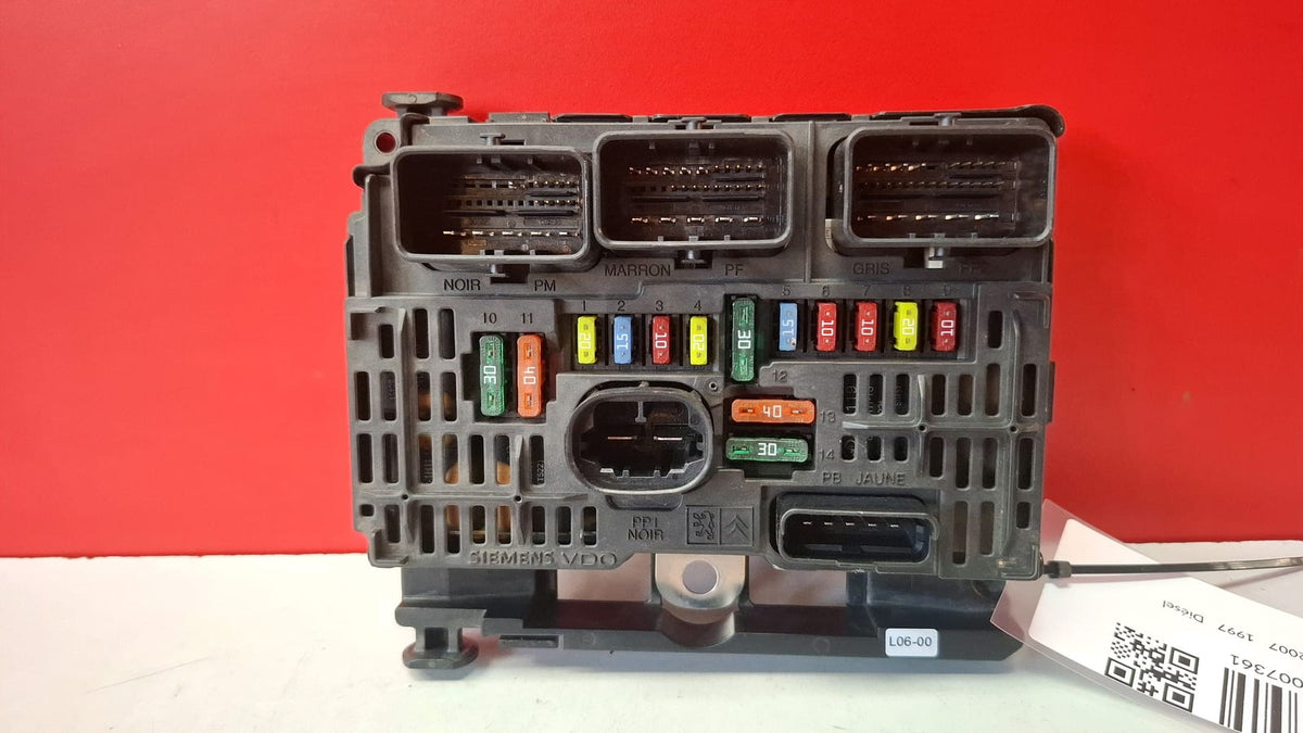 Caja Fusibles Bsm L06 Citroen C4 2007 9657718780 Ref 7361 9657718780