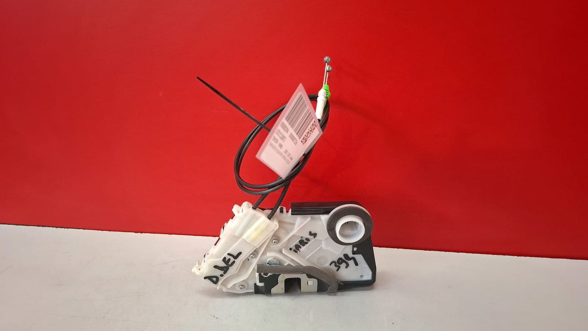 Cerradura Delantera Derecha Toyota Yaris 2015 U311130F3 U311130F3