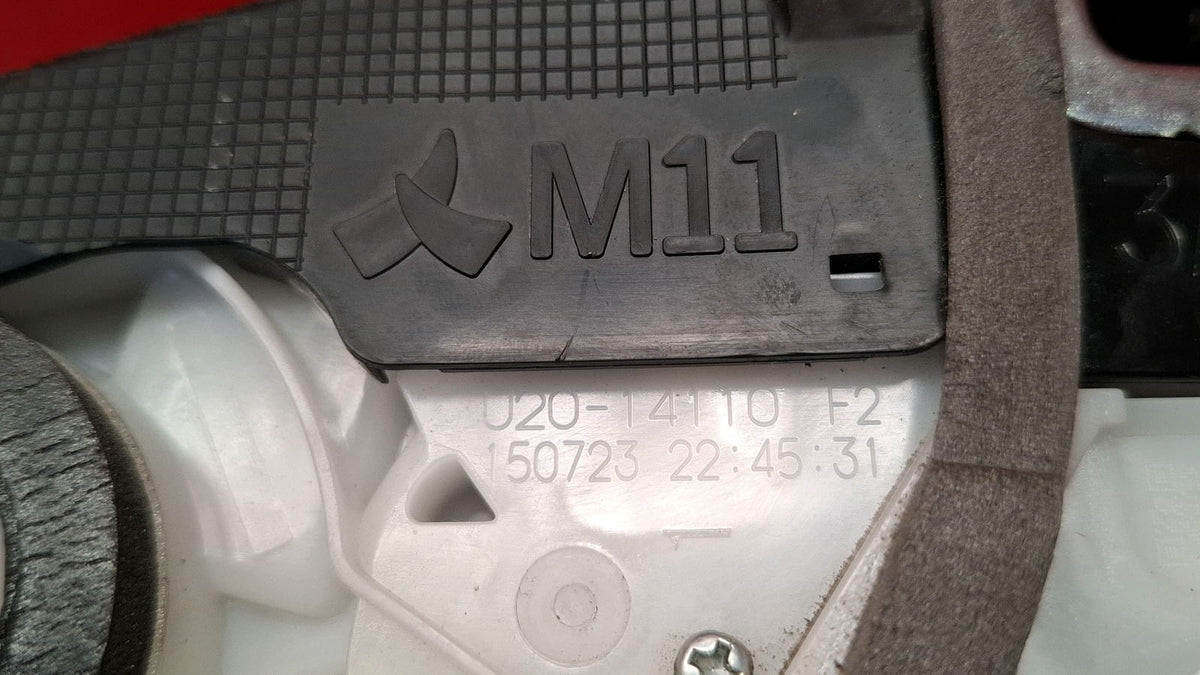 Cerradura Trasera Derecha Toyota Yaris 2015 2014110 2014110