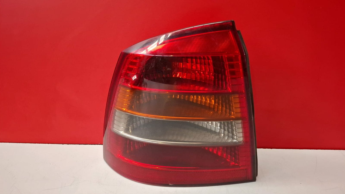 Piloto Trasero Izquierdo Opel Astra 2002 13110929 13110929