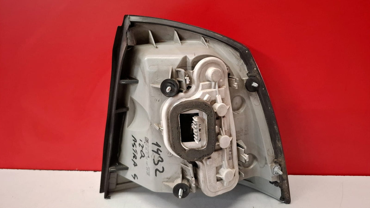 Piloto Trasero Izquierdo Opel Astra 2002 13110929 13110929