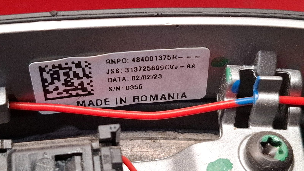Volante Dacia Duster 2023 484001375R