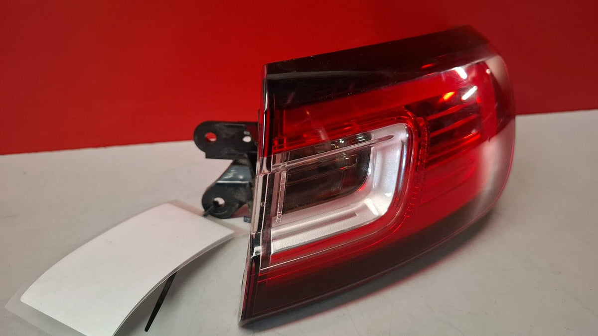 Piloto Trasero Derecho Ext Renault Clio 2017 265504307R 265504307R