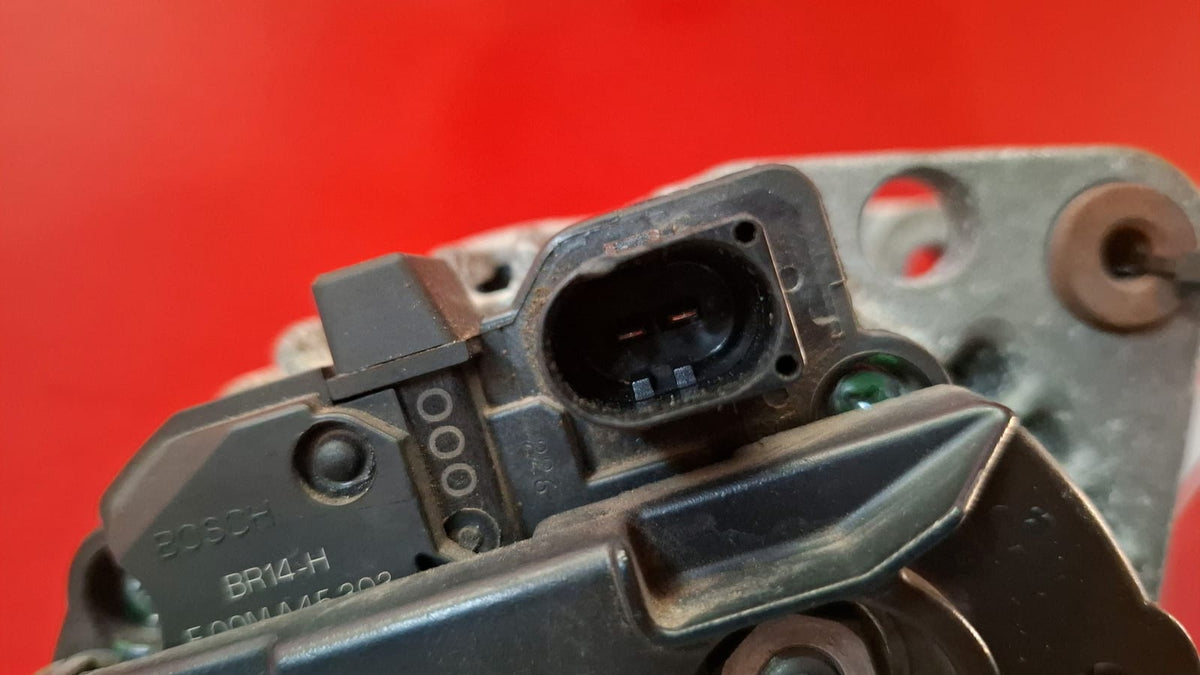 Alternador Volkswagen Golf 2001 986041490