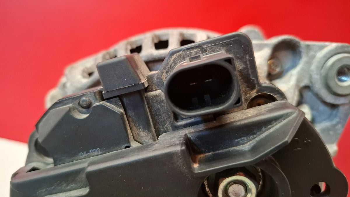 Alternador Volkswagen Golf 2005 8EL011710791 8EL011710791