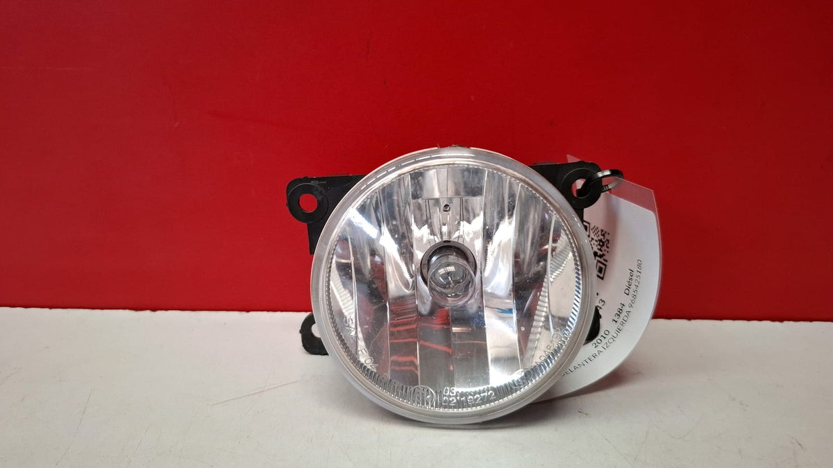 Antiniebla Delantera Izquierda Citroen C3 2010 9685425180 9685425180