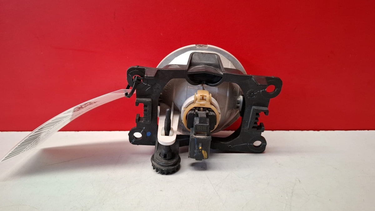Antiniebla Delantera Izquierda Citroen C3 2010 9685425180 9685425180