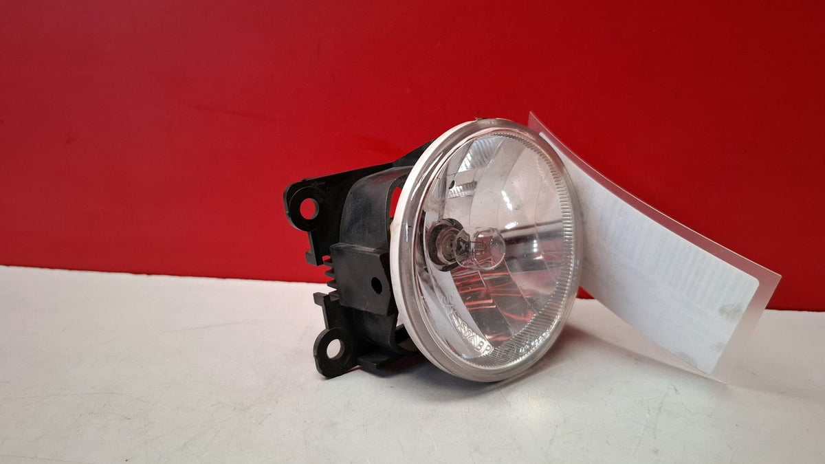 Antiniebla Delantera Izquierda Citroen C3 2010 9685425180 9685425180