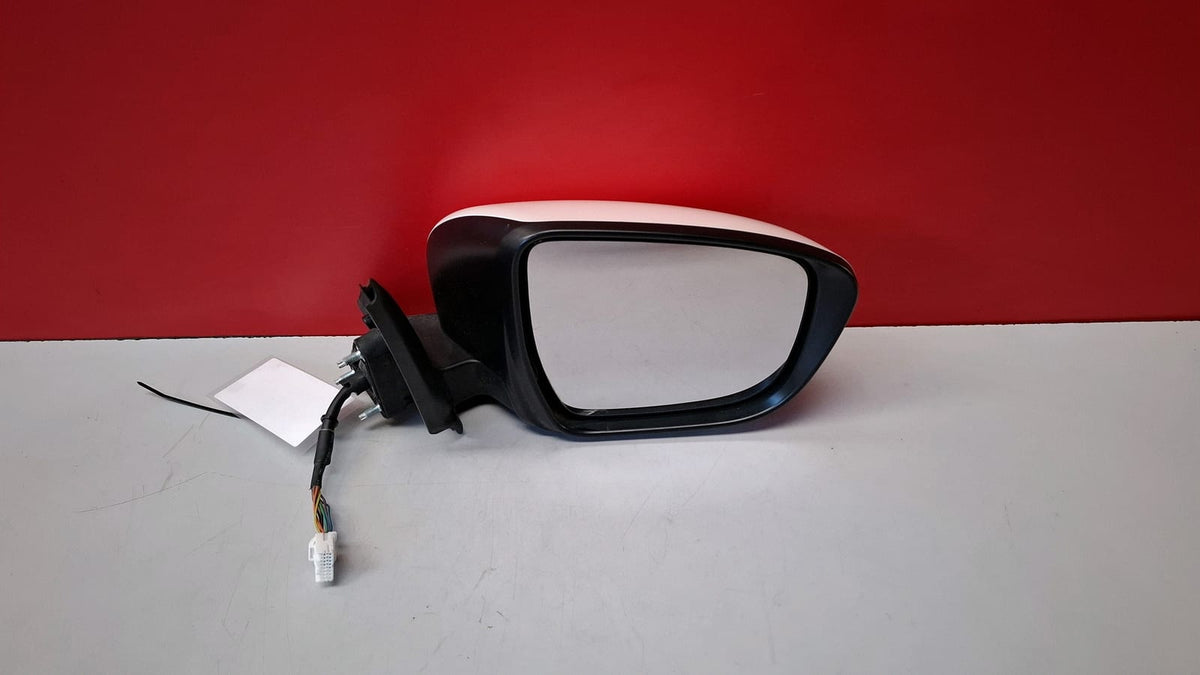 Retrovisor Derecho Nissan Juke 2017 96301BV90E 96301BV90E