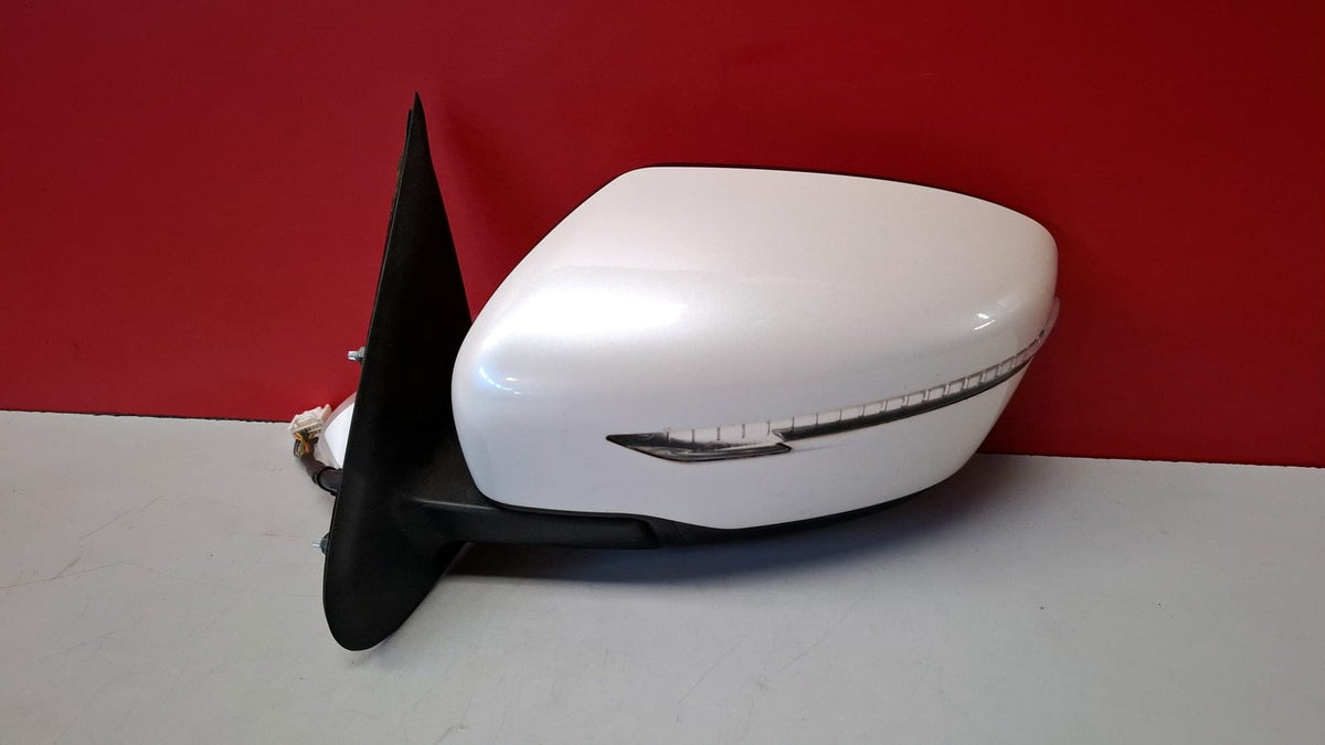 Retrovisor Izquierdo Nissan Juke 2017 96302BV90B