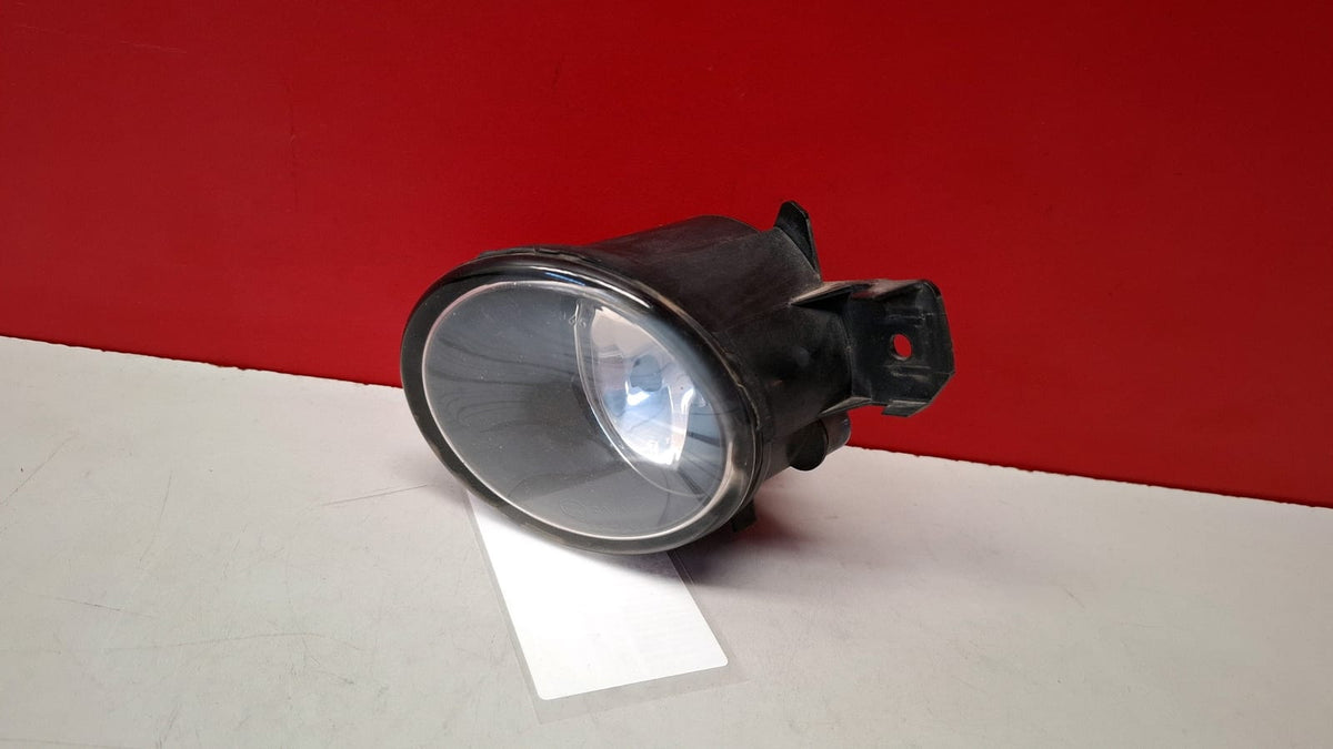 Faro Antiniebla Izquierdo Nissan Juke 2017 261558992A 261558992A