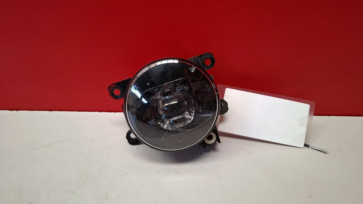 Faro Antiniebla Delantero Derecho Renault Clio 2016 90087757 90087757