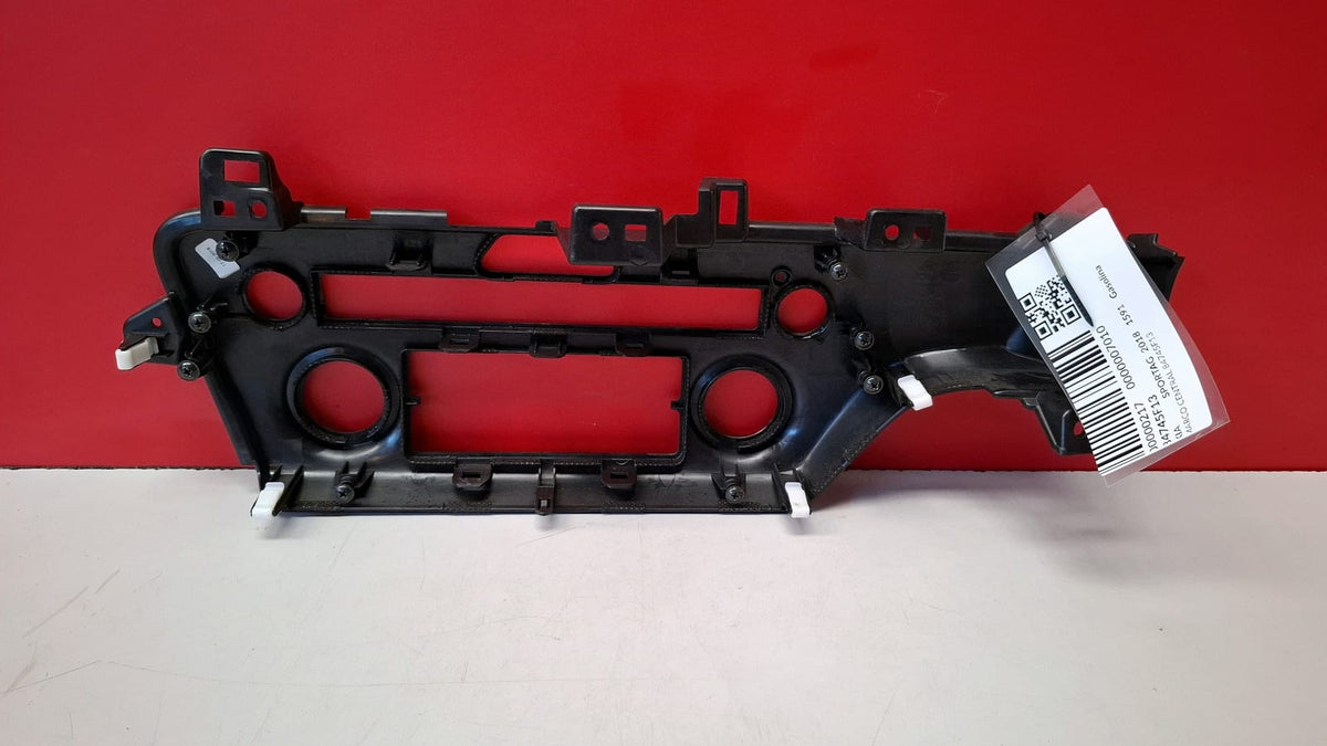 Marco Central Kia Sportage 2018 84745F13 84745F13