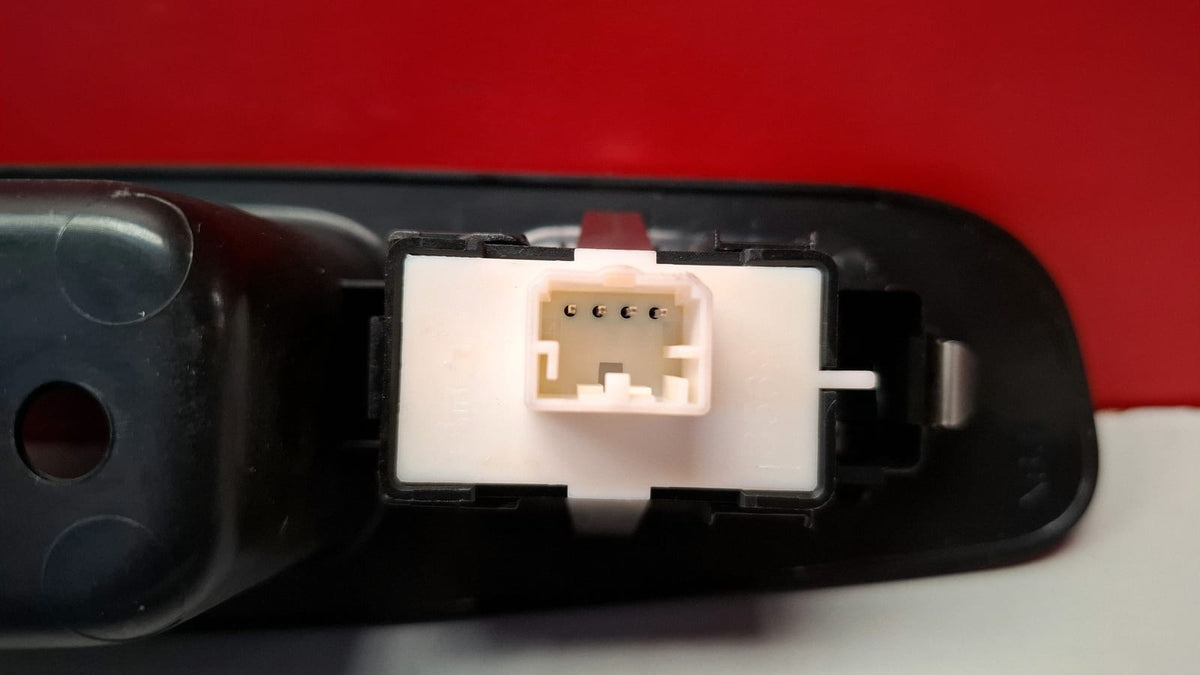 Mando Elevalunas Trasero Izquierdo Jeep Renegade 2020 735603927 Ref 6902 735603927