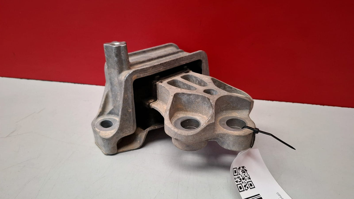 Soporte de Motor Jeep Renegade 2018 520903460