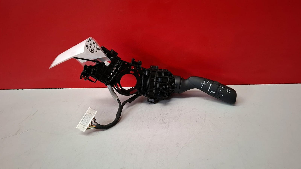 Mando Limpia Toyota Rav 4 2020 4220017L021 4220017L021