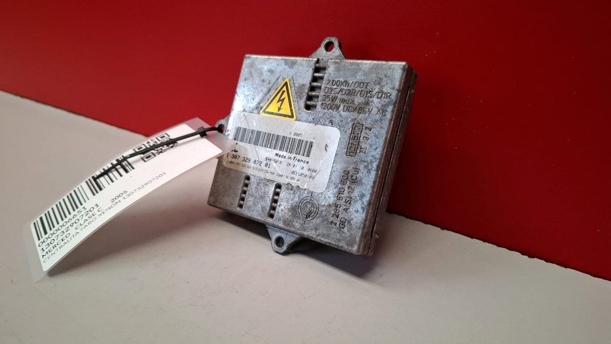 Centralita Faro Xenon Mercedes Clase C 2005 130732907201 130732907201