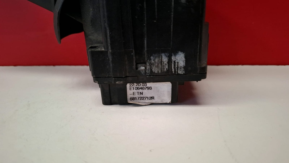 Mando Limpia Dacia Duster 2013 681722712R