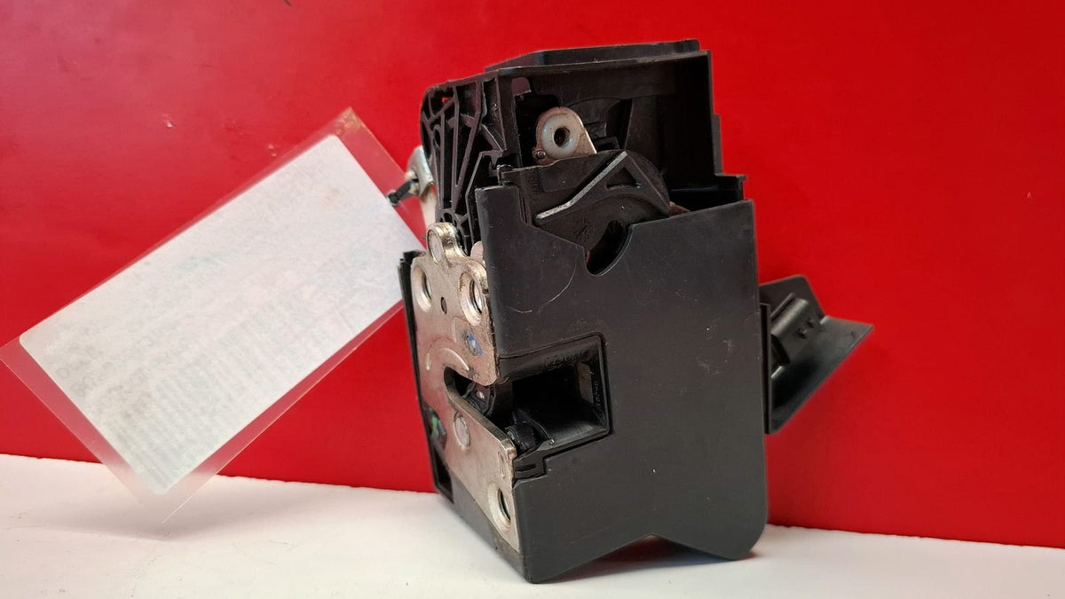 Cerradura Delantera Derecha Dacia Sandero 2015 805026816R 805026816R