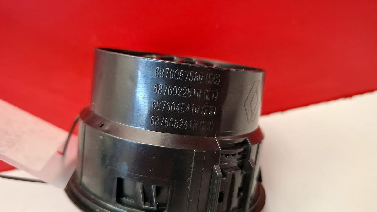 Aireador Dacia Sandero 2018 687608758R