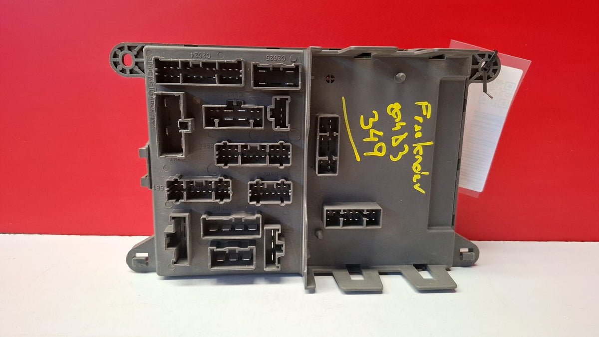 Caja Fusibles Land Rover Freelander 2005 YQE500150 YQE500150