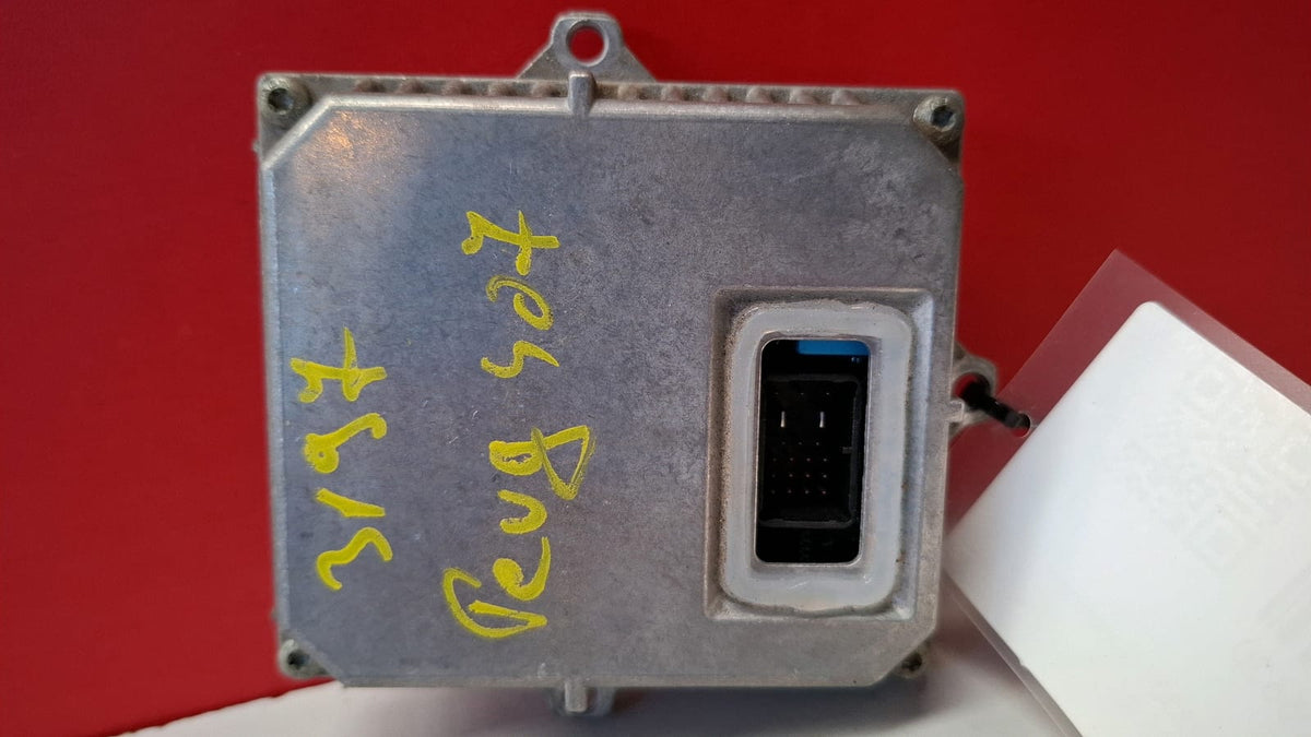 Centralita Faro Xenon Peugeot 407 2008 1307329095 Ref 6630 1307329095