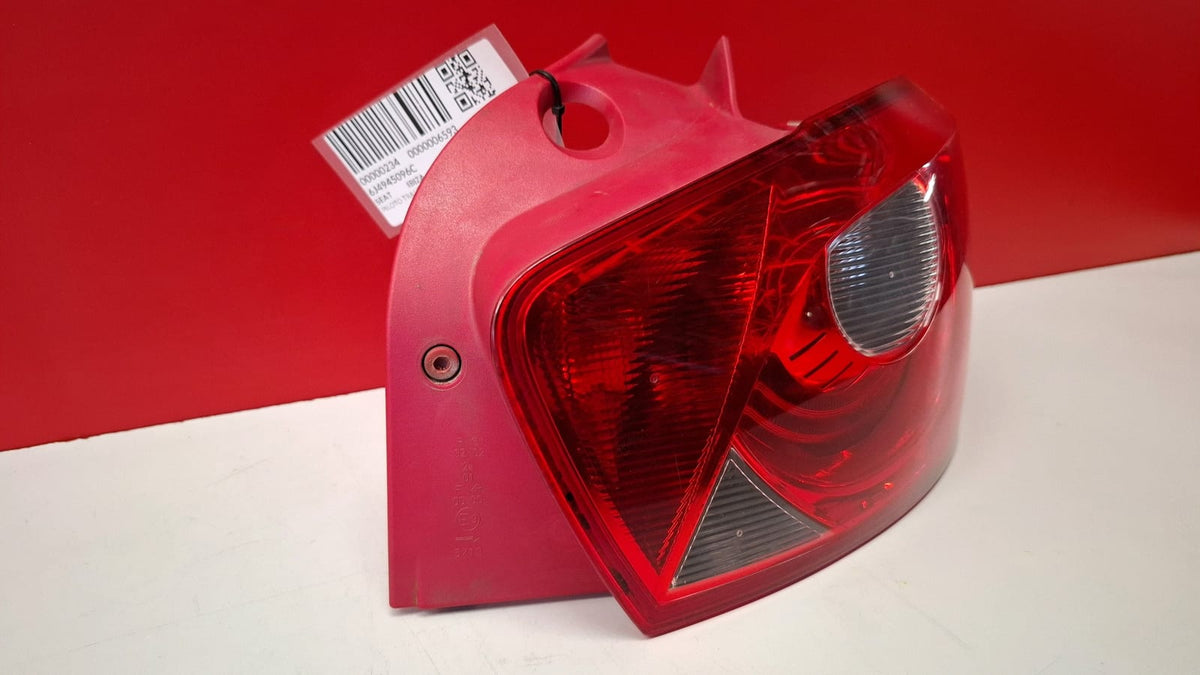 Piloto Trasero Derecho Seat Ibiza 2010 6J4945096C 6J4945096C