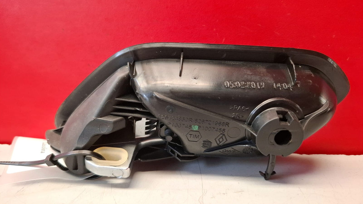 Maneta Interior Derecha Dacia Duster 2019 826723850R / 826721968R Ref 10666