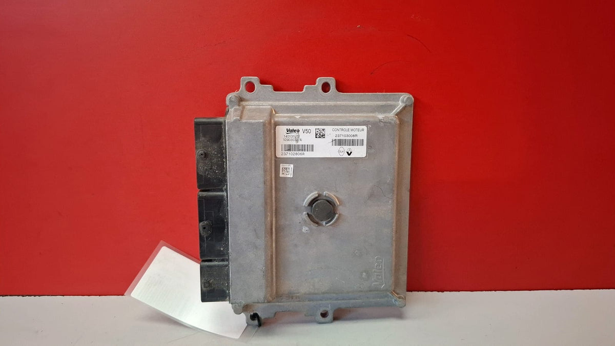 Centralita Motor Dacia Sandero 2016 237103008R
