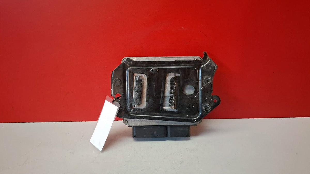 Centralita Motor Opel Corsa 2014 55190069