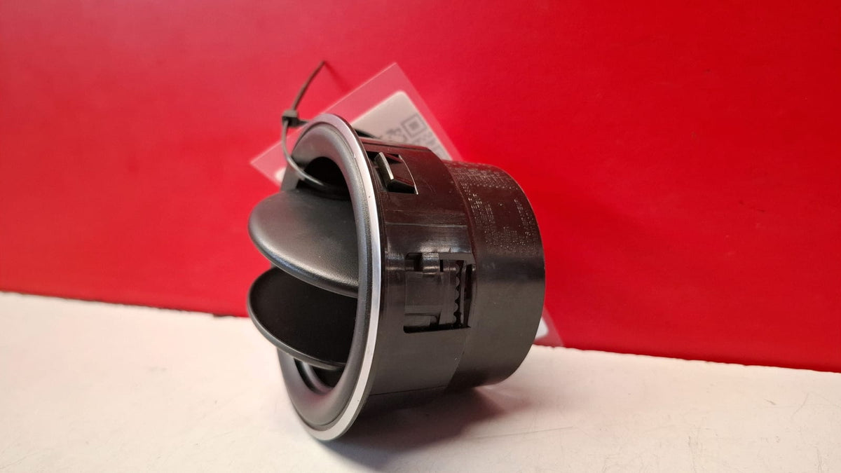 Rejilla Aireadora Dacia Duster 2019 687603688R / 687603931R Ref 10662 687603688R / 687603931R