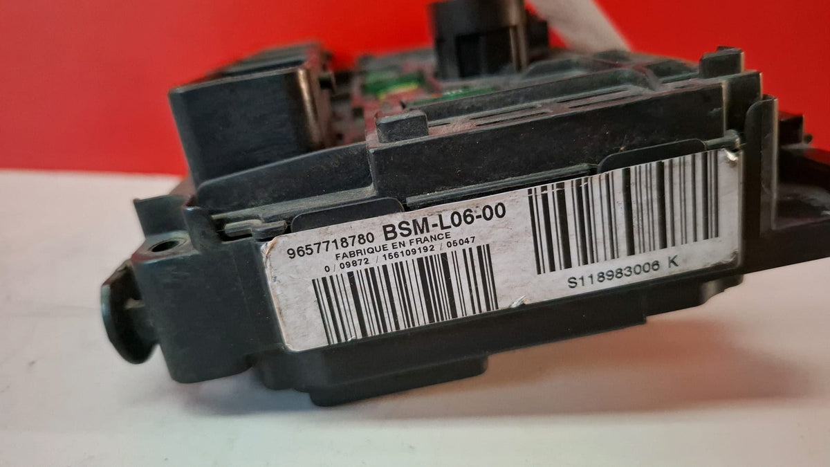 Caja Fusibles Bsm L06 Citroen C4 2007 9657718780 Ref 6446 9657718780
