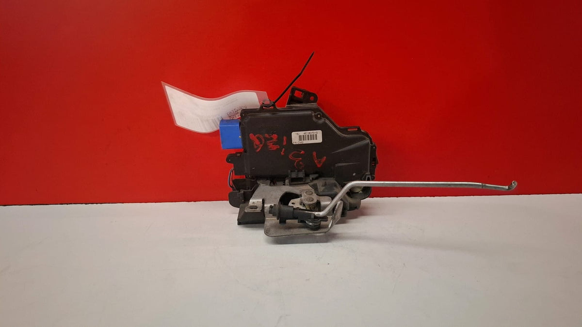 Cerradura Delantera Izquierda Audi A3 2007 4E1837015