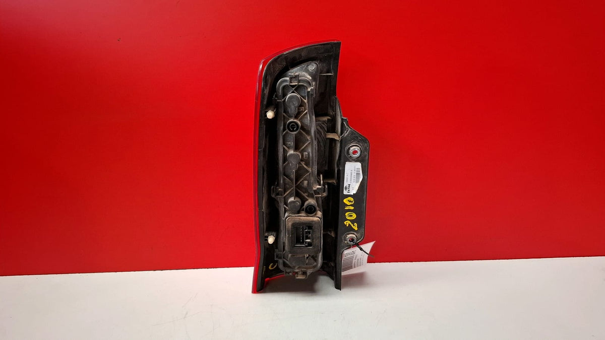 Piloto Trasero Derecho Peugeot Bipper Tepee 2009 1353205080E 1353205080E