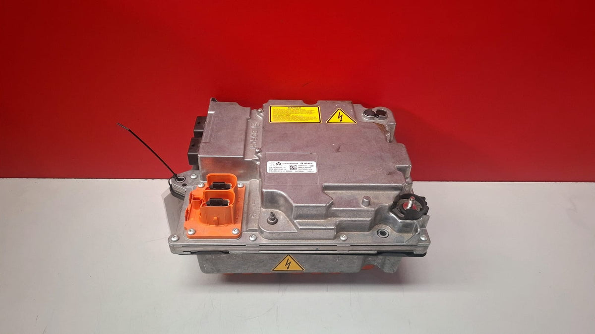 Inversor / Convertidor Voltaje Peugeot 508 2013 9678825780 9678825780