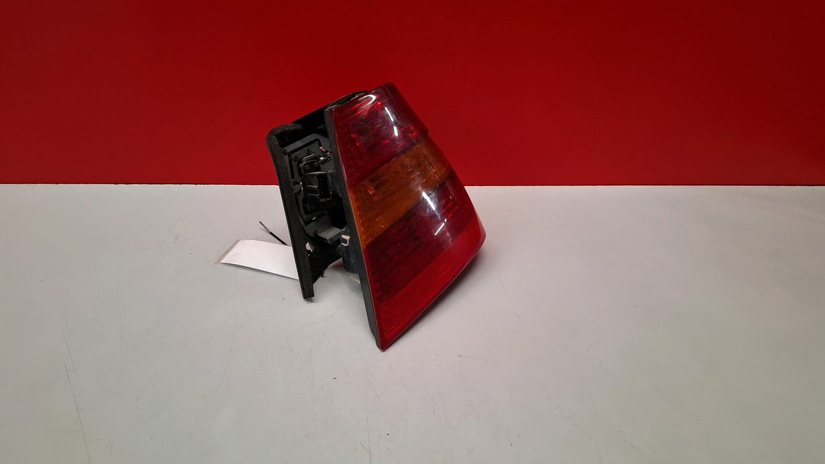 Piloto Trasero Exterior Derecho Bmw 320D 2002 388012 388012