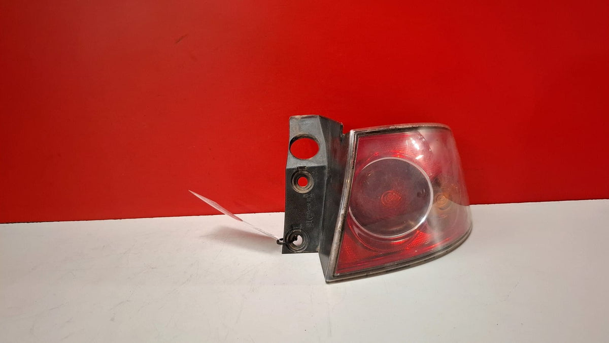 Piloto Trasero Exterior Derecho Seat Ibiza 2003 6L6945096C 6L6945096C
