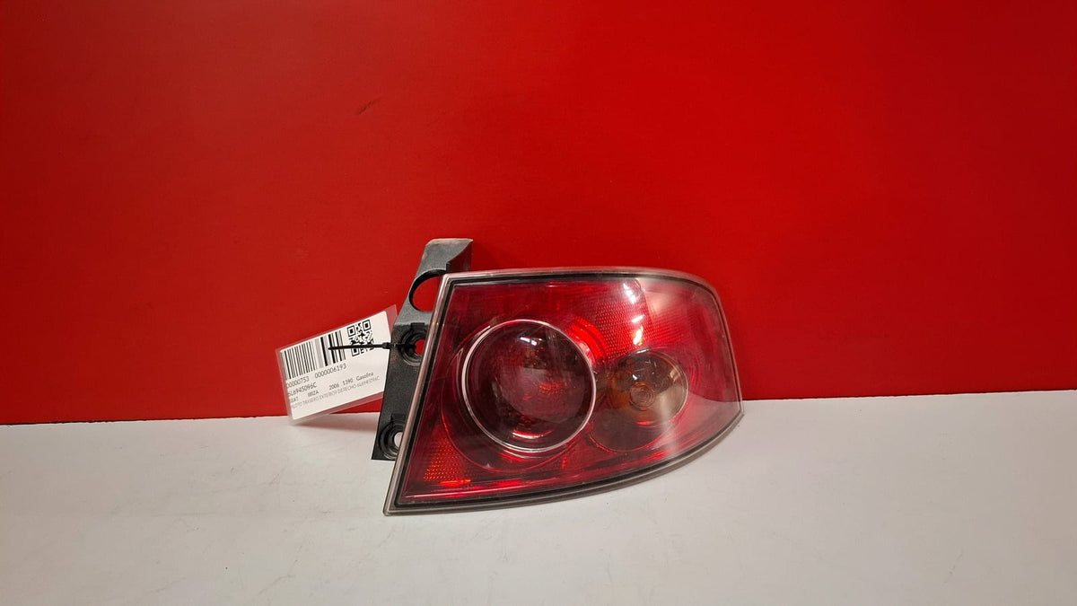 Piloto Trasero Exterior Derecho Seat Ibiza 2006 6L6945096C Ref 6193 6L6945096C