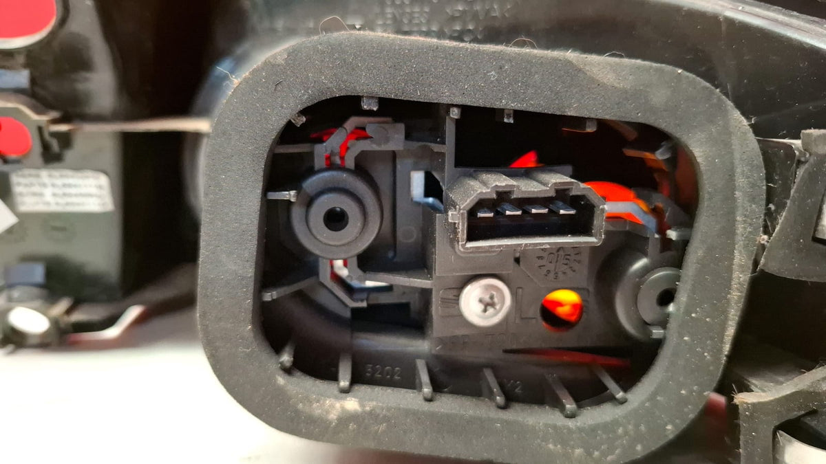 Piloto Trasero Exterior Izquierda Seat Ibiza 2007 6L6945095C 6L6945095C