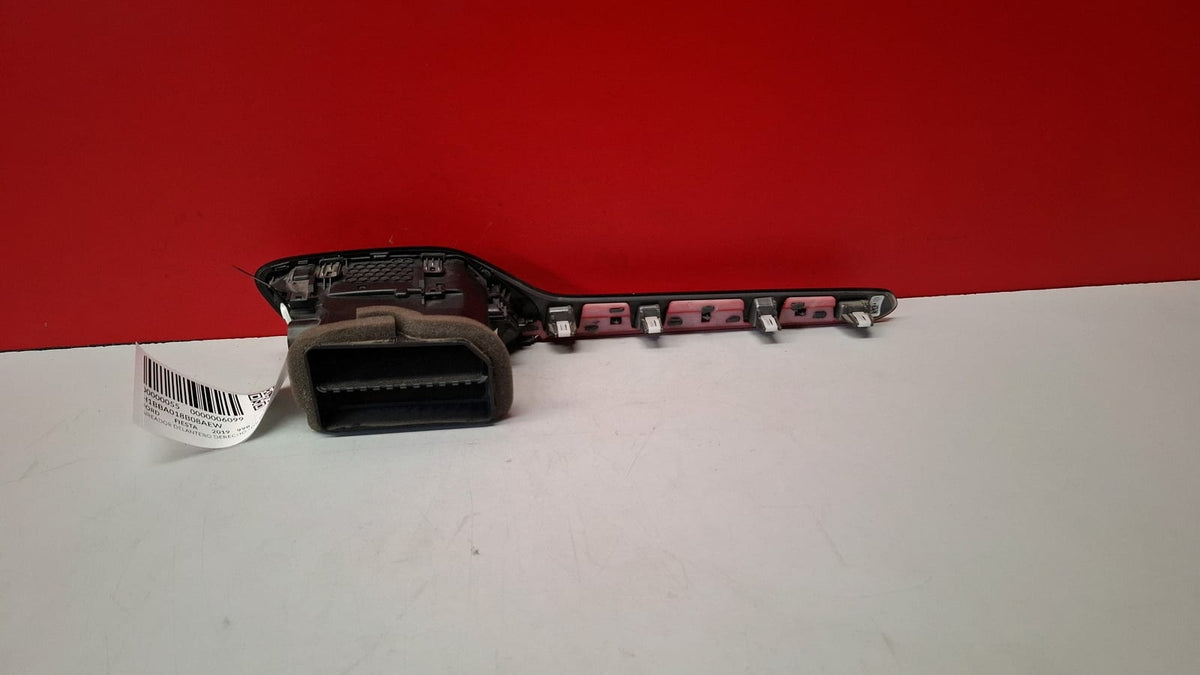 Aireador Delantero Derecho Ford Fiesta 2019 H1BBA018B08AEW